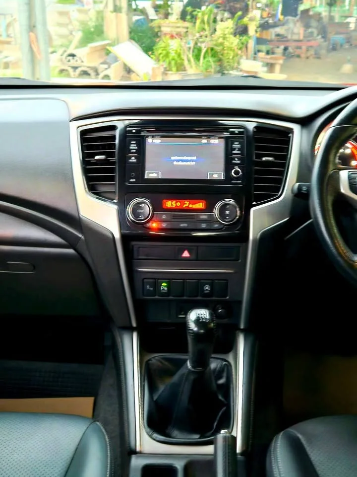 2019 Mitsubishi Triton V 2