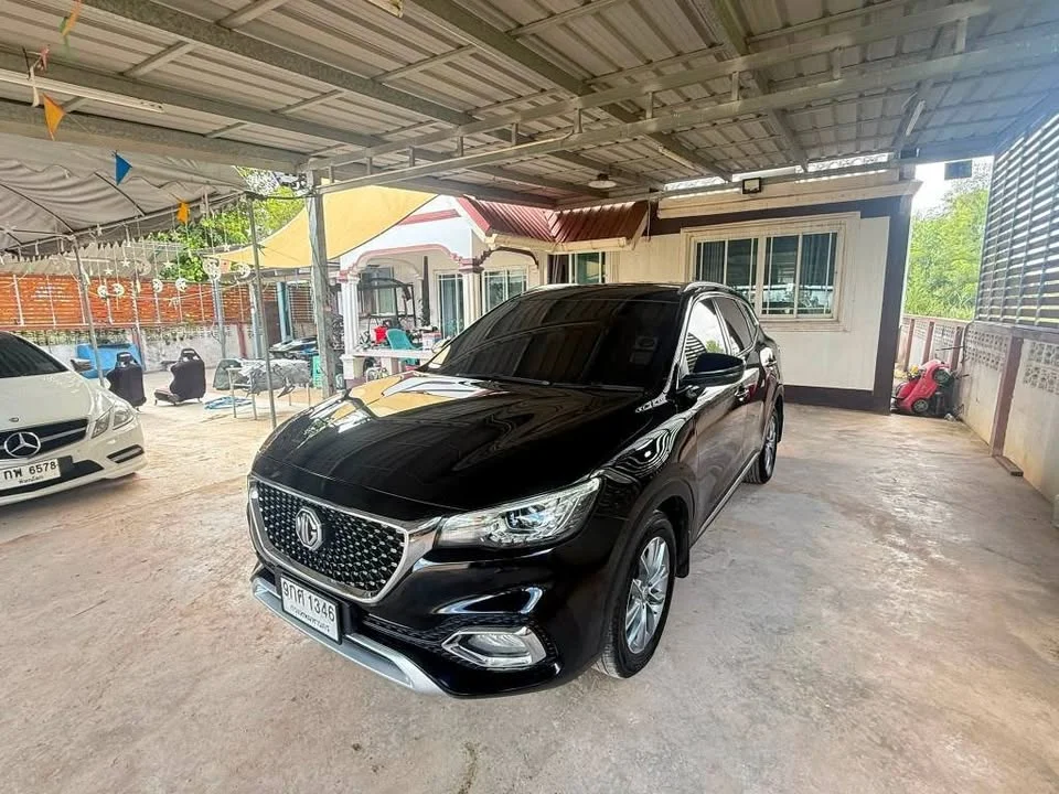 2019 MG HS 3