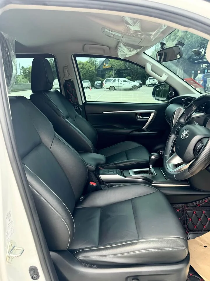 2024 Toyota Fortuner II 2