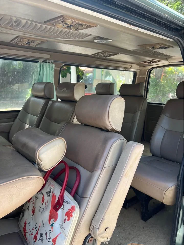 1996 Toyota Commuter IV (H100) 2