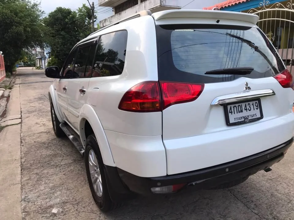 2013 Mitsubishi Pajero Sport II 3