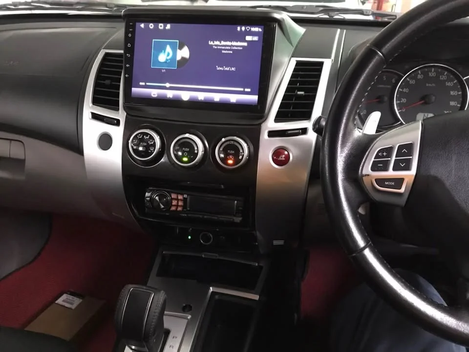 2013 Mitsubishi Pajero Sport II 2