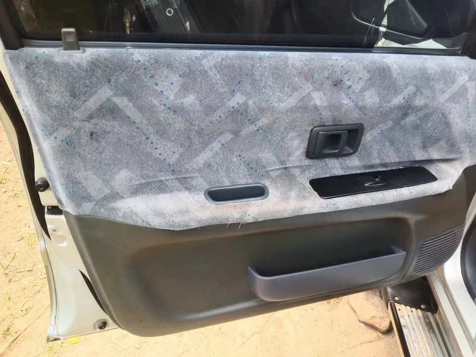 2002 Toyota Hilux Tiger VI 3