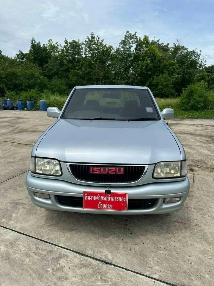 2002 Isuzu Faster Dragon Eyes III 2