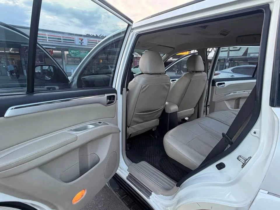 2012 Mitsubishi Pajero Sport II 3