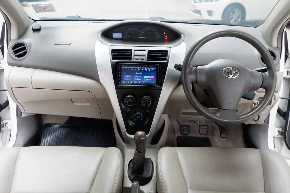 2010 Toyota Vios II 3