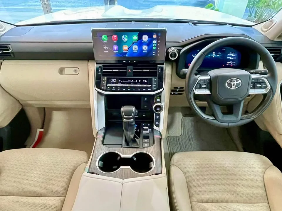 2026 Toyota Land Cruiser J300 2