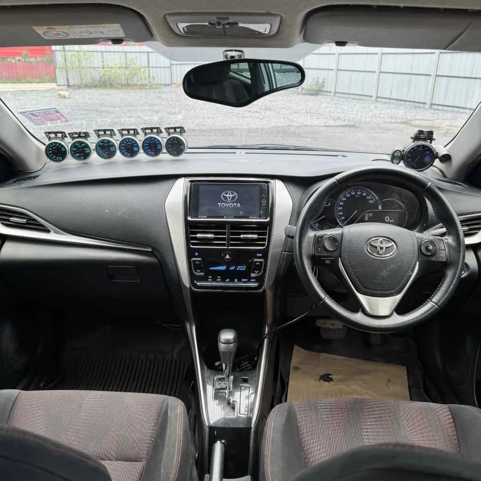 2018 Toyota Yaris ATIV III 2