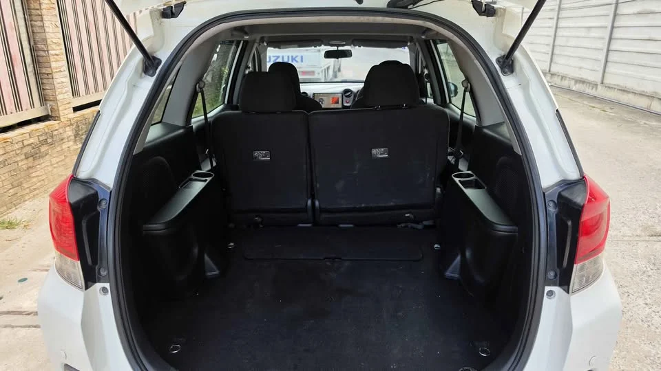 2015 Honda Mobilio II 2