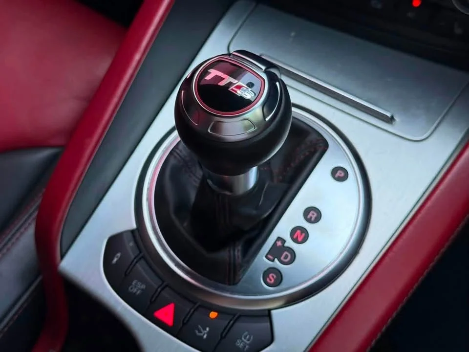2010 Audi TT Mk2 2