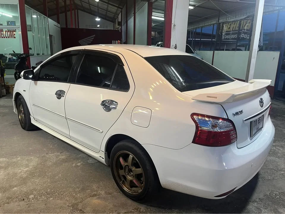 2012 Toyota Vios II 2