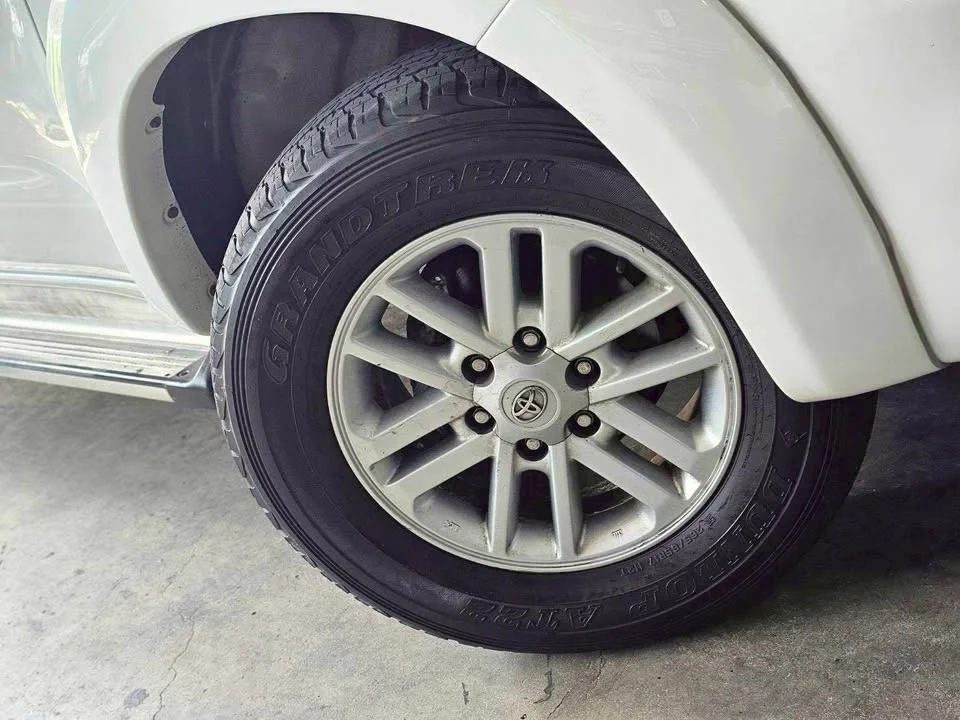 2012 Toyota Hilux VII 3