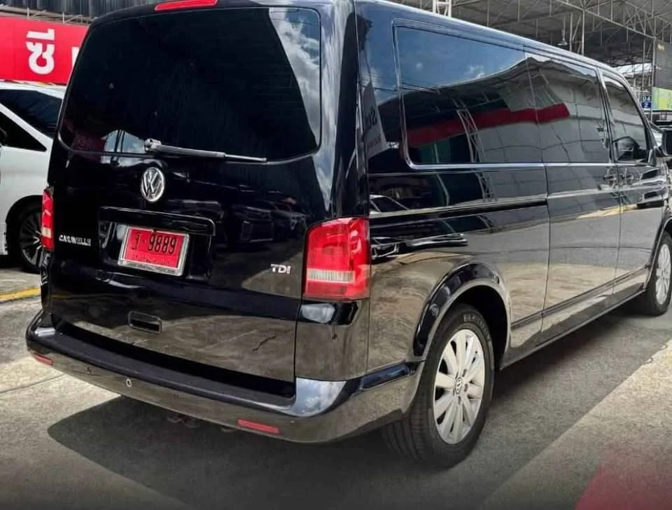 2012 Volkswagen Caravelle T5 3