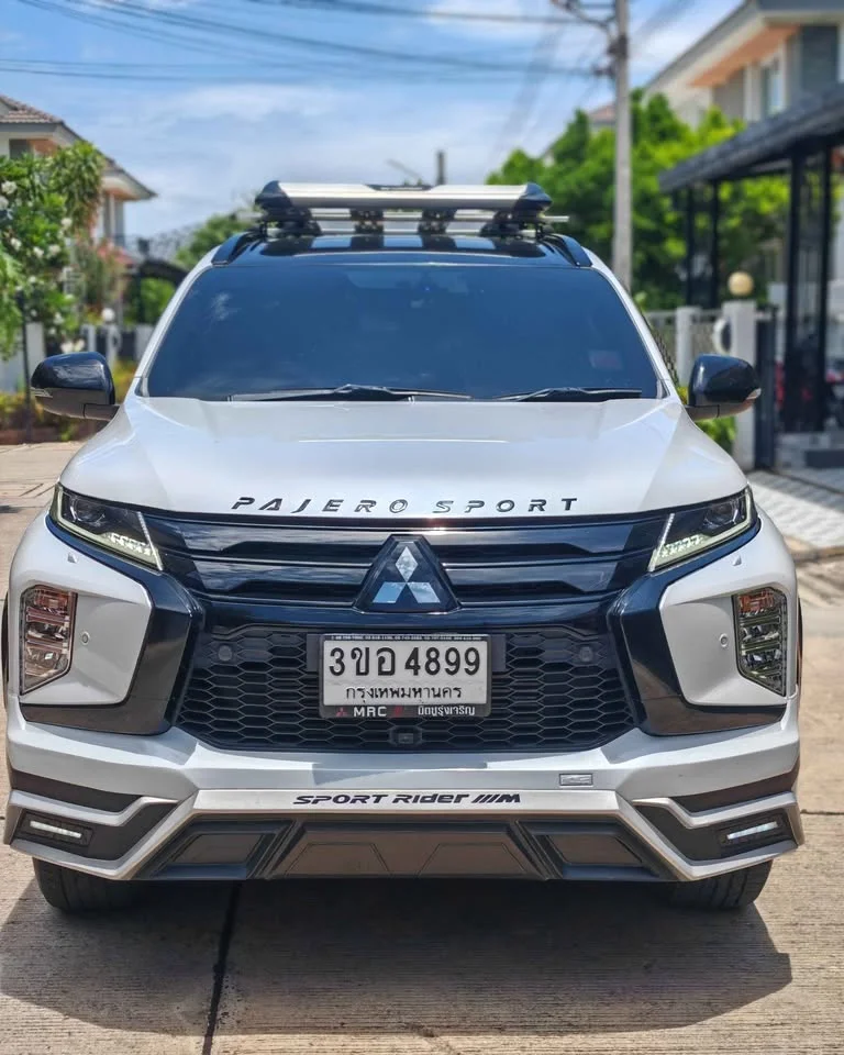 2022 Mitsubishi Pajero Sport III 2