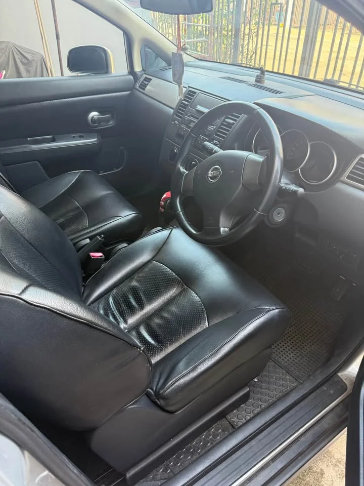 2009 Nissan Tiida I (C11) 3