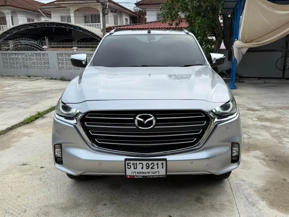 2023 Mazda BT-Series III 3