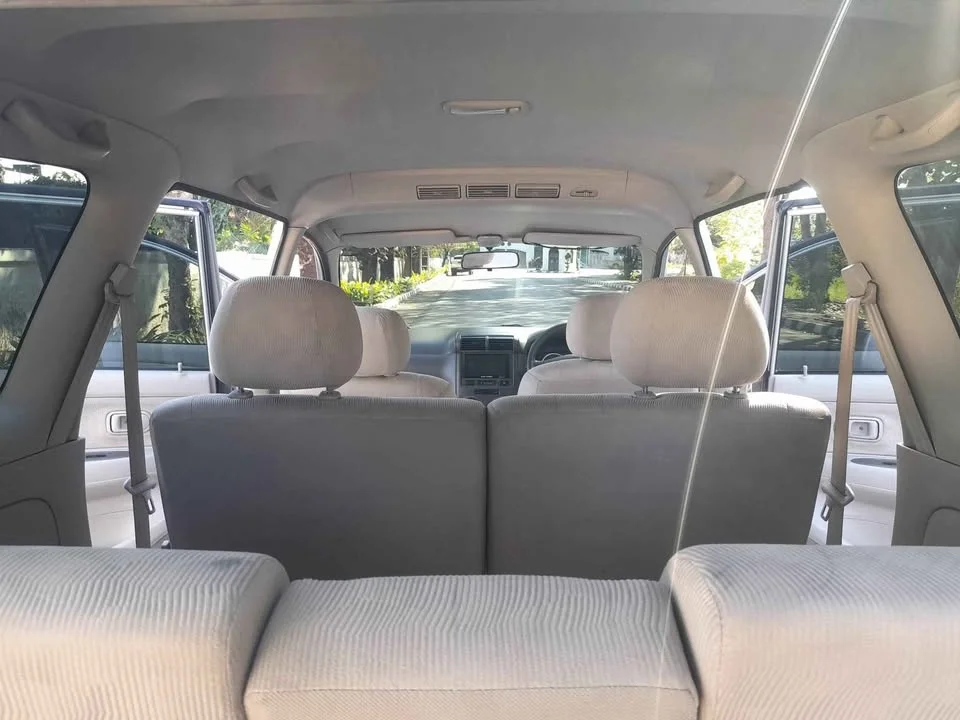 2010 Toyota Avanza I 2