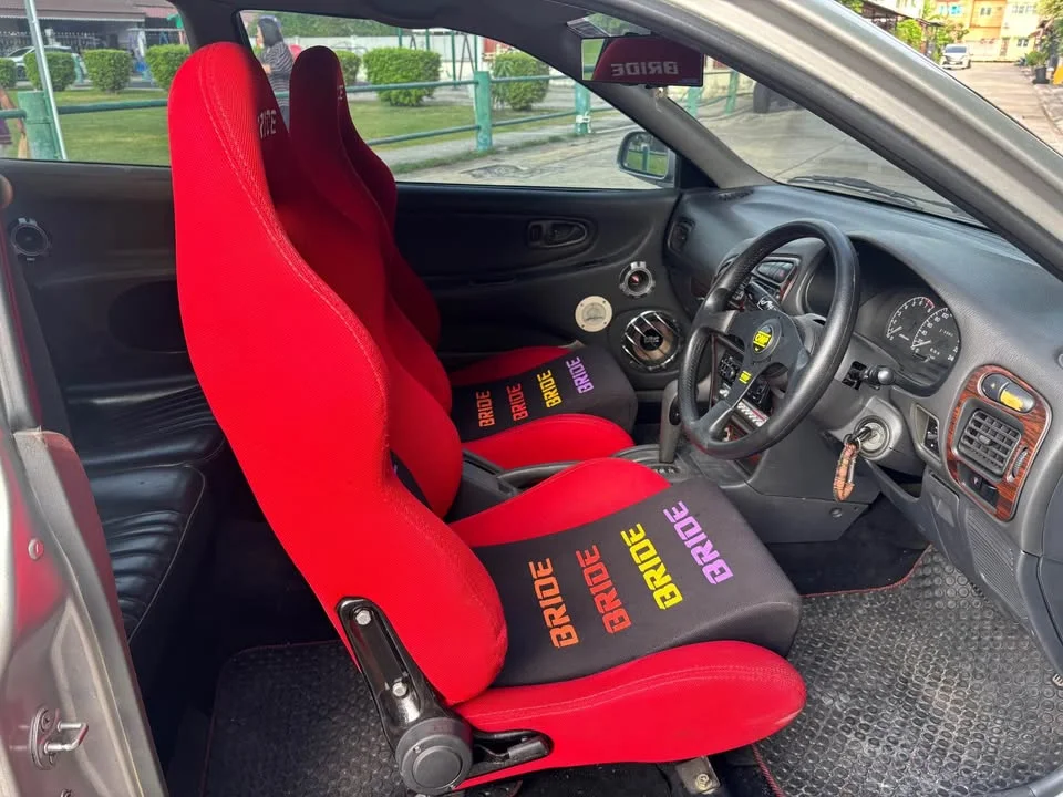 1992 Mitsubishi Colt III 3