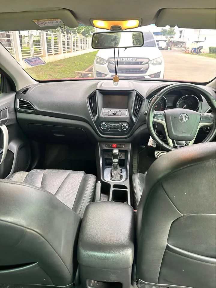 2017 MG 5 I  3