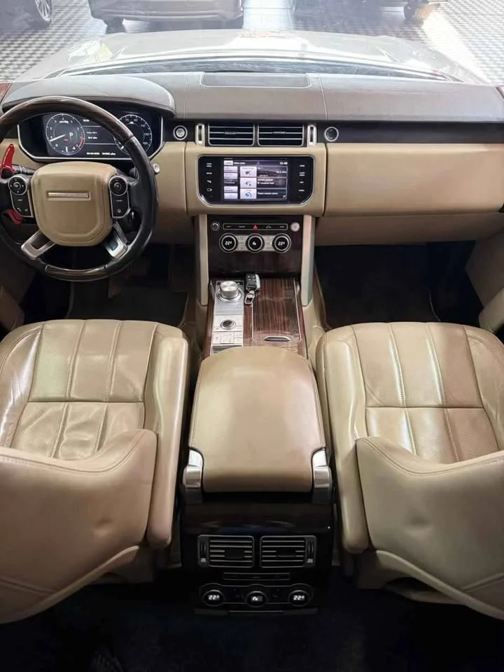 2015 Land Rover Range Rover IV 2