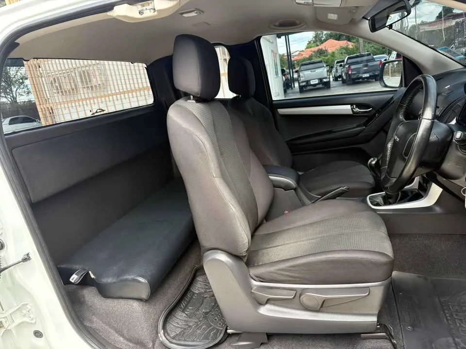 2017 Isuzu D-Max II (RT) 3