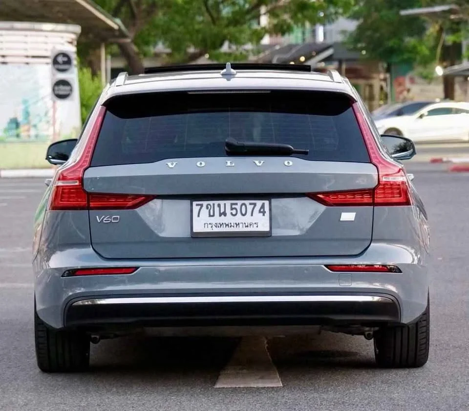 2023 Volvo V60 II 2