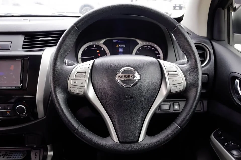 2017 Nissan Navara III 2