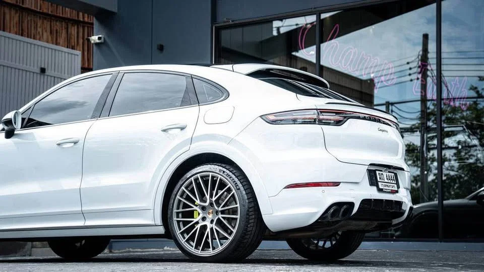 2021 Porsche Cayenne III 2