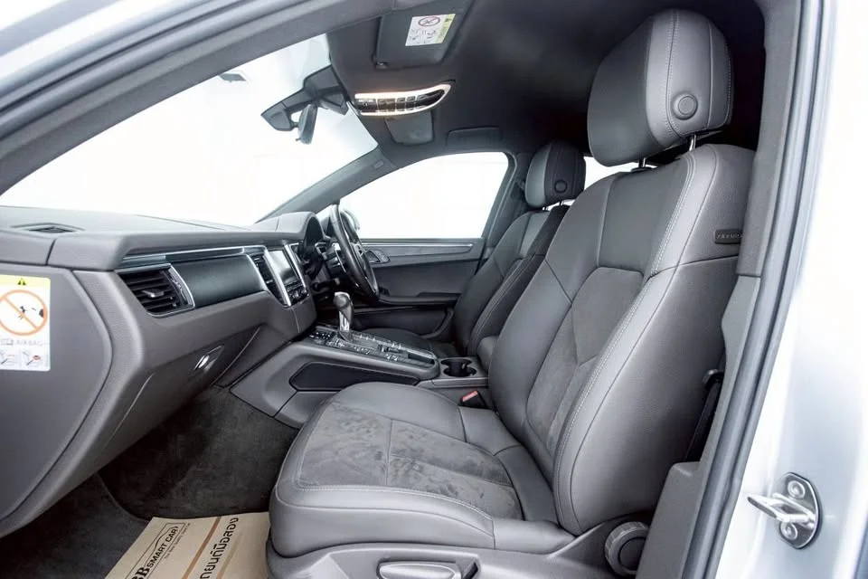 2015 Porsche Macan I 2