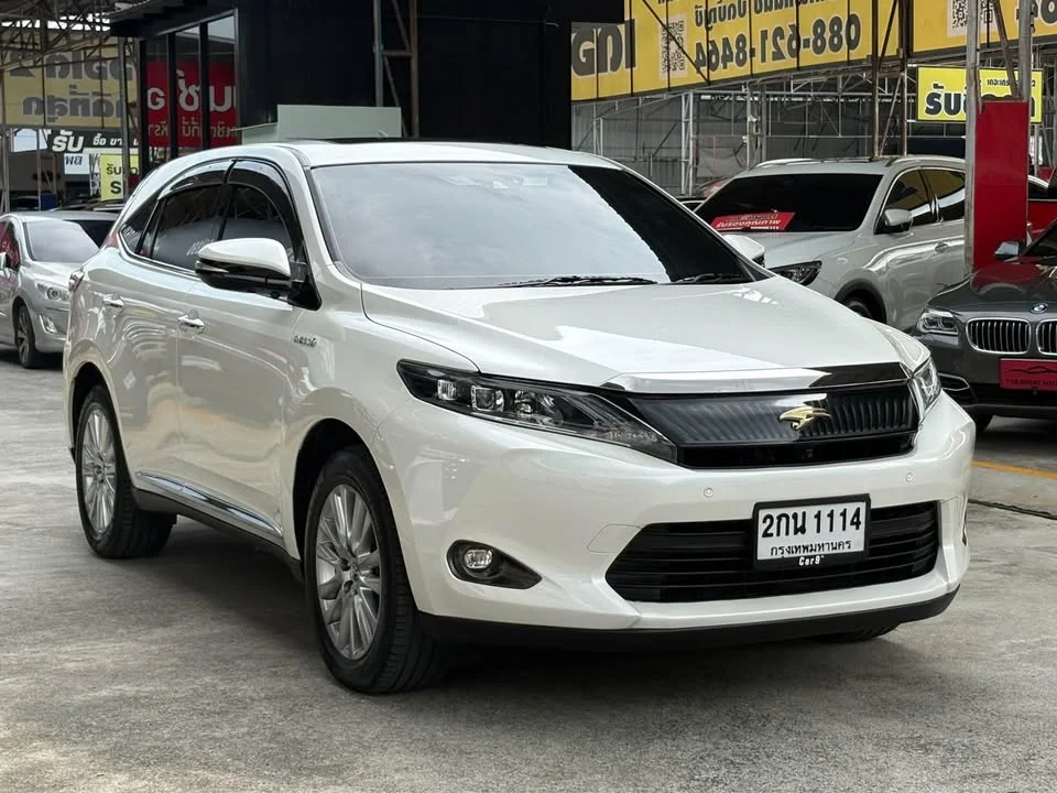 2015 Toyota Harrier III 3