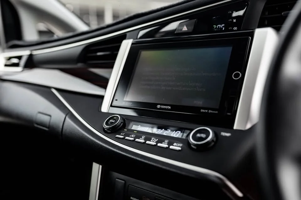 2017 Toyota Innova II 3