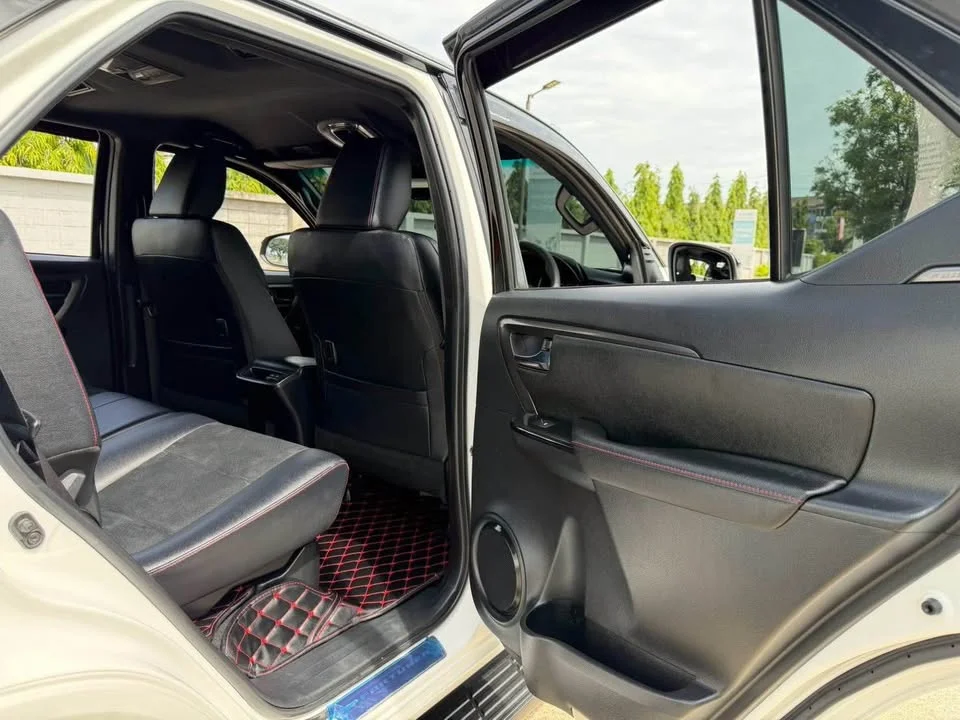 2022 Toyota Fortuner II 2