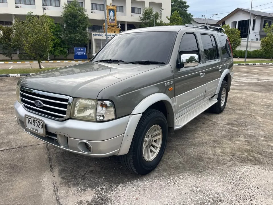 2003 Ford Everest I 3