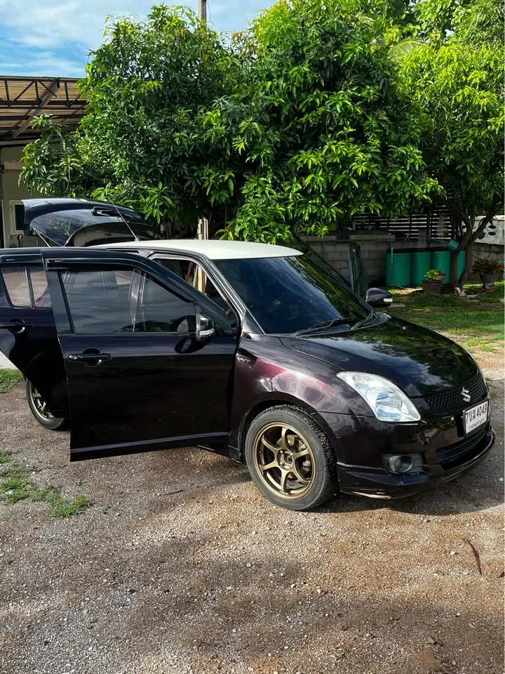 2011 Suzuki Swift I 3