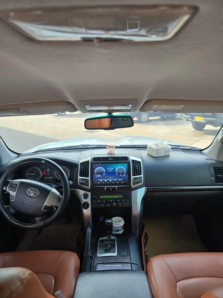 2016 Toyota Land Cruiser J200 3