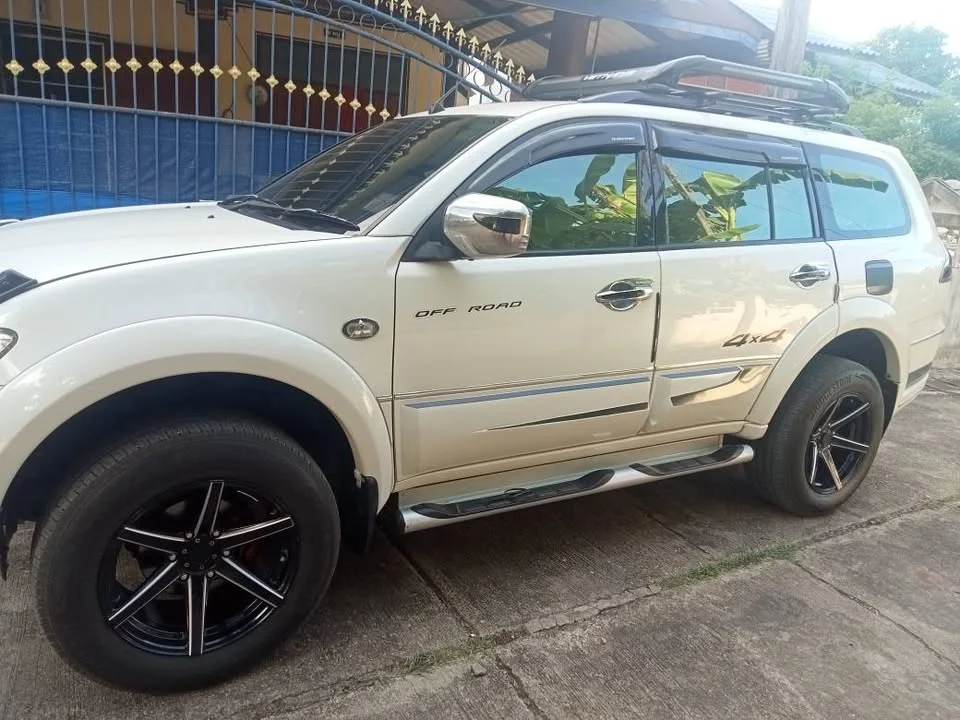 2009 Mitsubishi Pajero Sport II 3