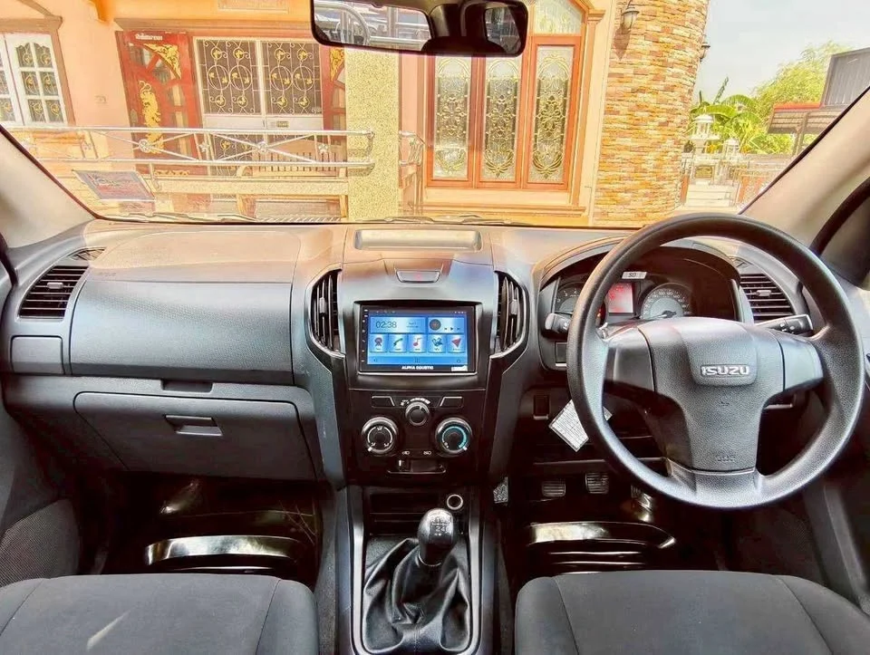 2017 Isuzu D-Max II (RT) 3