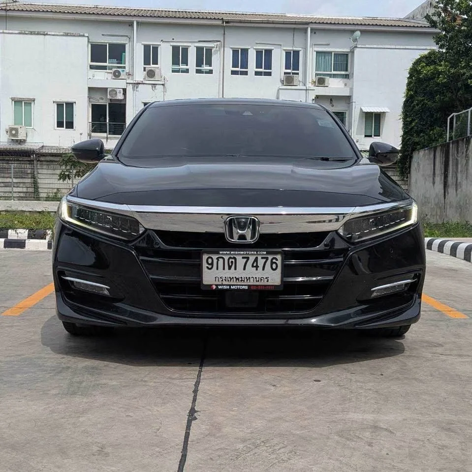 2019 Honda Accord X 3