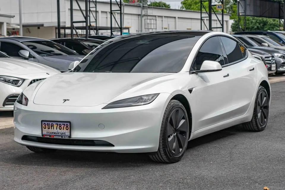 2024 Tesla Model 3 3