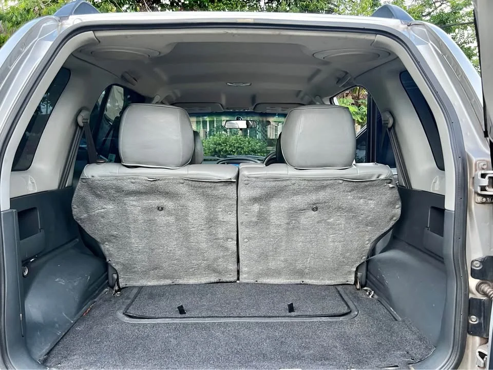2004 Suzuki Grand Vitara II 2