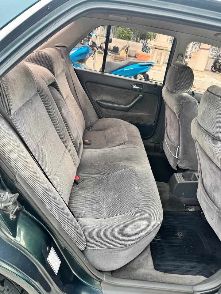 1994 Honda Accord IV 2