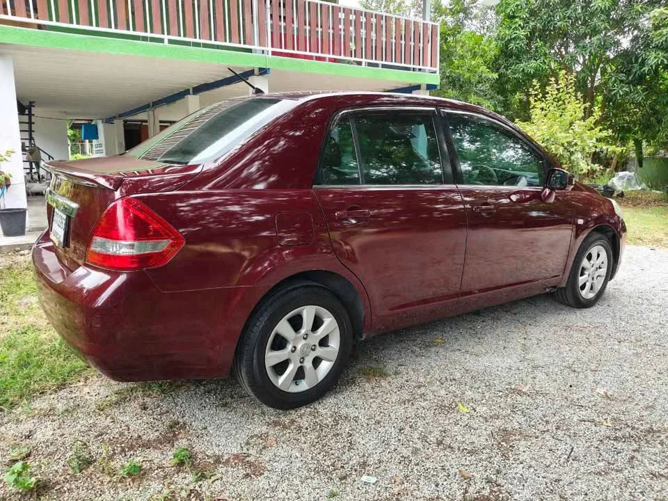 2006 Nissan Tiida I (C11) 3