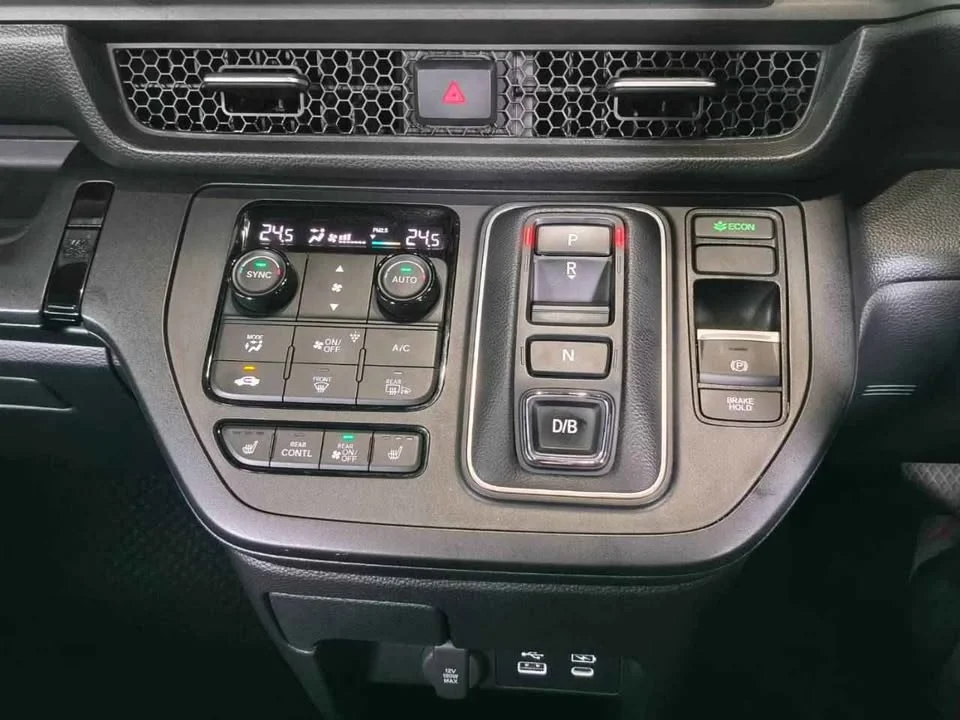 2023 Honda Stepwgn VI 2