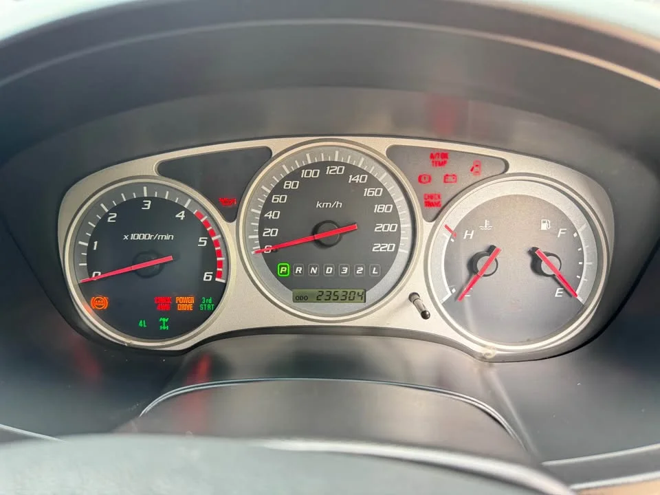 2006 Isuzu MU-7 2