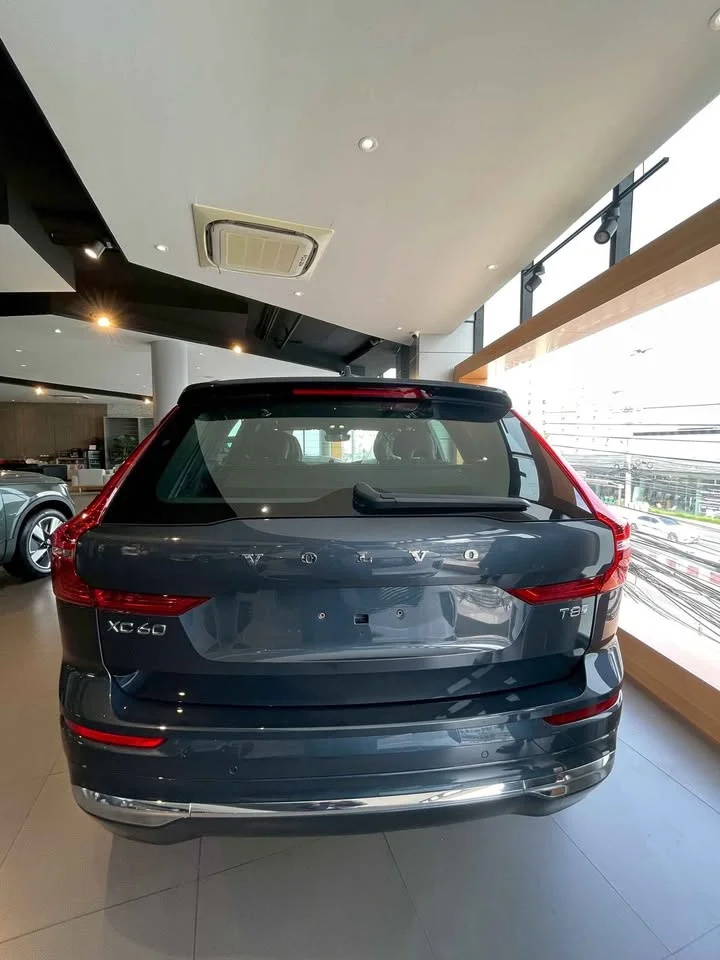 2025 Volvo XC60 II 3