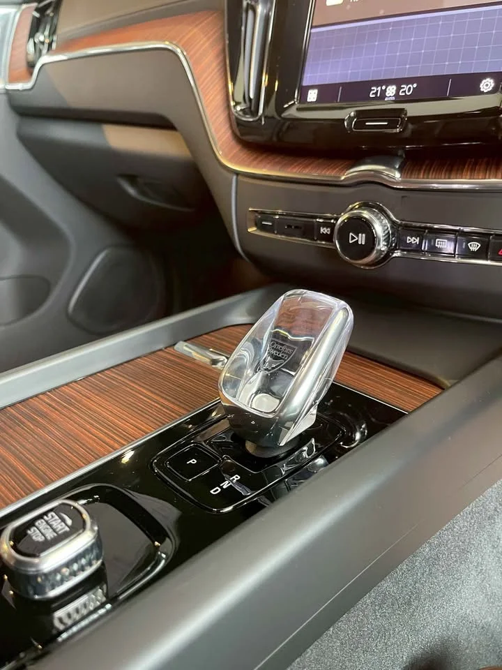 2025 Volvo XC60 II 2