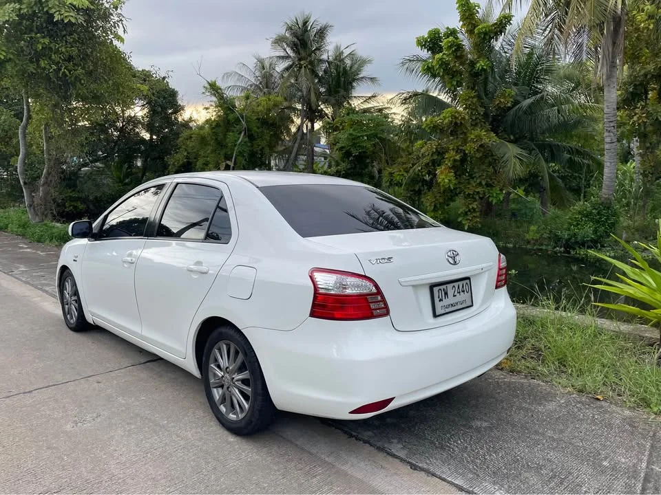 2010 Toyota Vios II 3