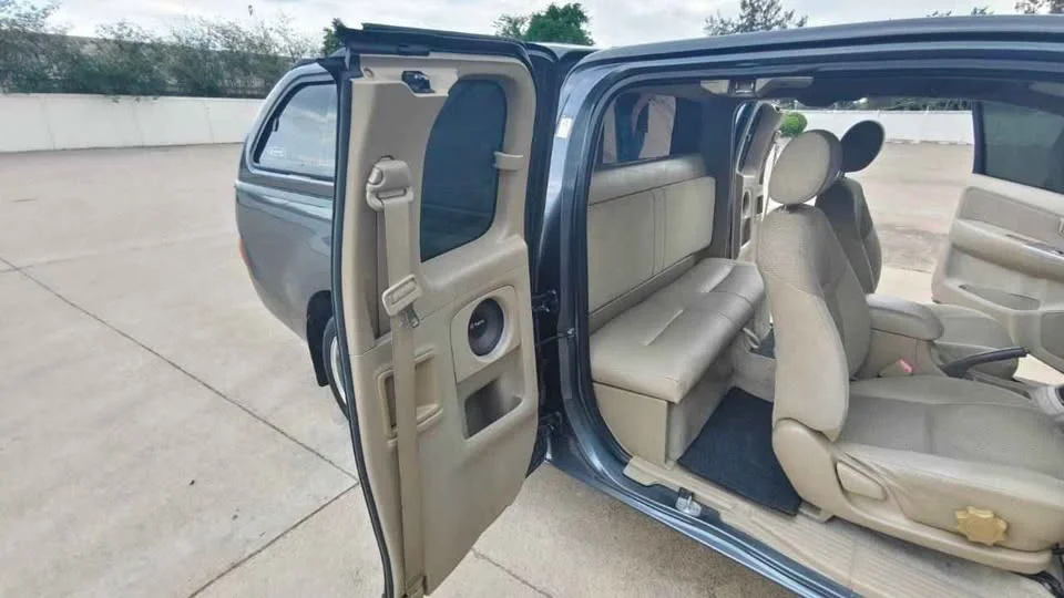 2013 Toyota Hilux VII 2
