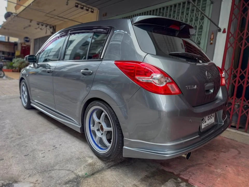 2010 Nissan Tiida I (C11) 3