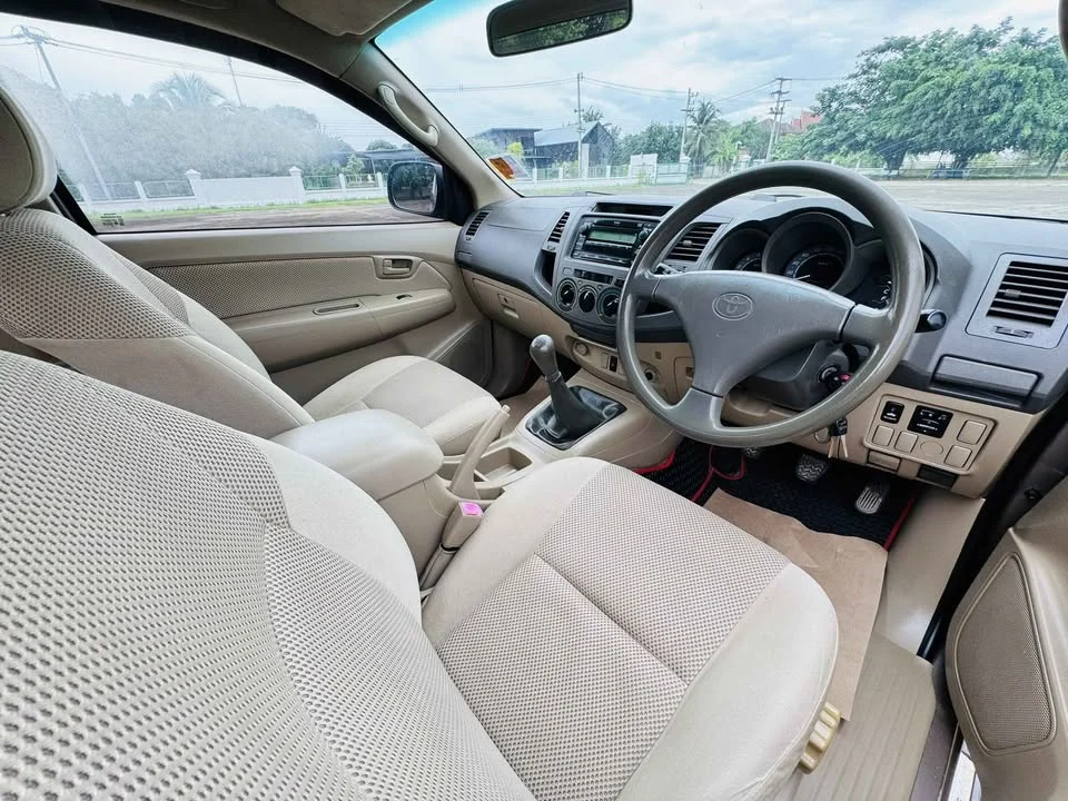 2009 Toyota Hilux VII 2
